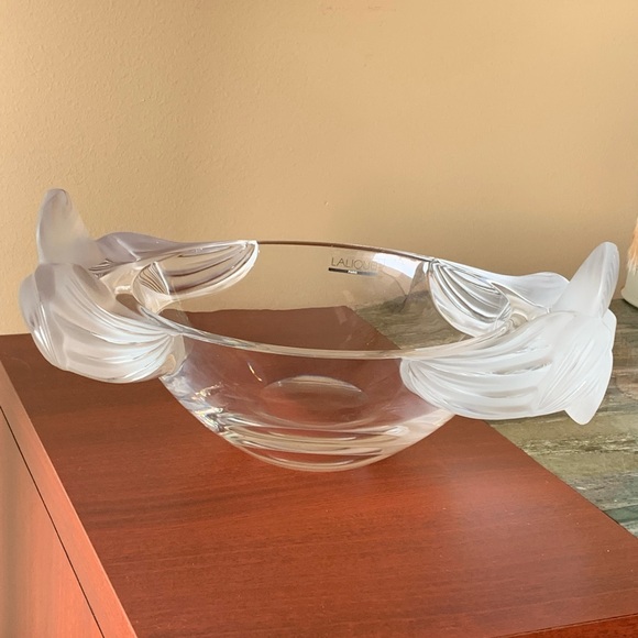 LALIQUE fruit bowl with double orchid L12.5”,D8.5”,H5 1/4”Signed Lalique France - Picture 9 of 12